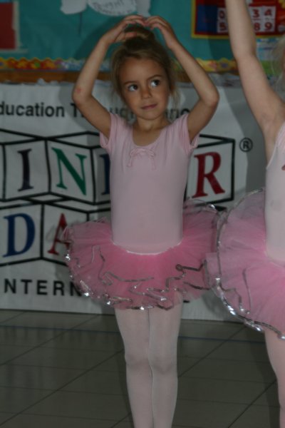 kinderdance015.jpg